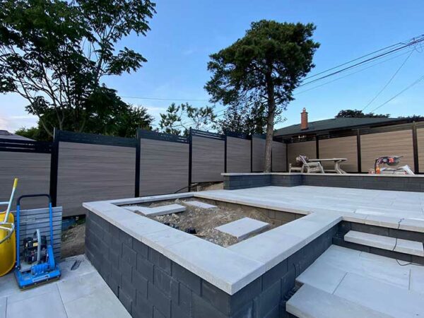 Aluminum Vinyl Fence Installed in Toronto