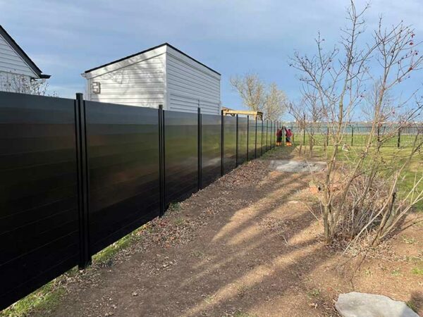 Aluminum Privacy Fence in Toronto