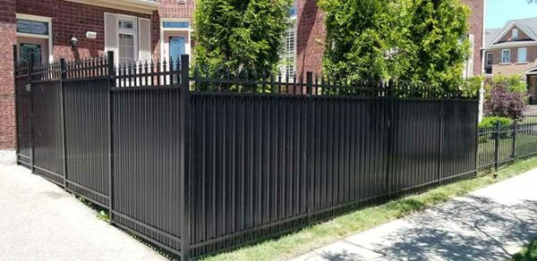 Aluminum Privacy Fence in Pickering